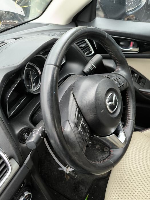 Волан за Mazda 3