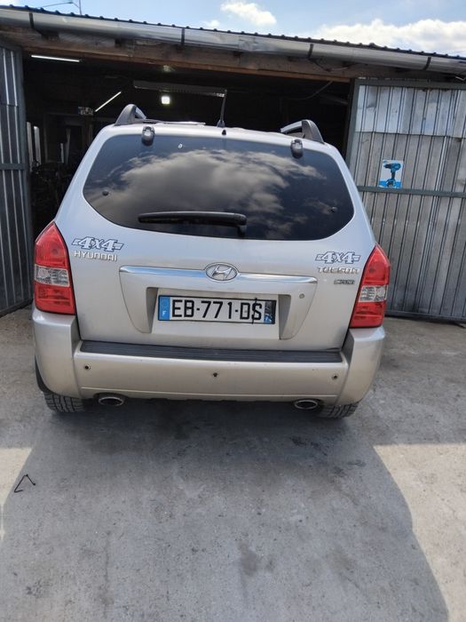 Bara fata hyundai tucson