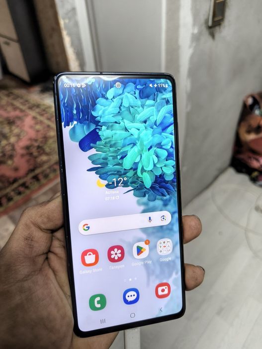 Samsung s20fe 128/6