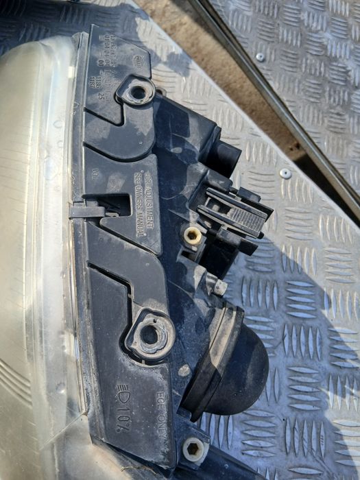 Фар за пассат b5.5 0886658692