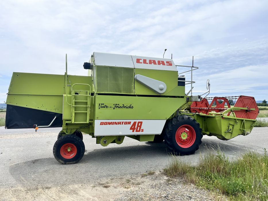 Combina Claas Dominator 48 s