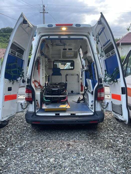 Ambulanta Fiat ducato/vw transporter 4x4