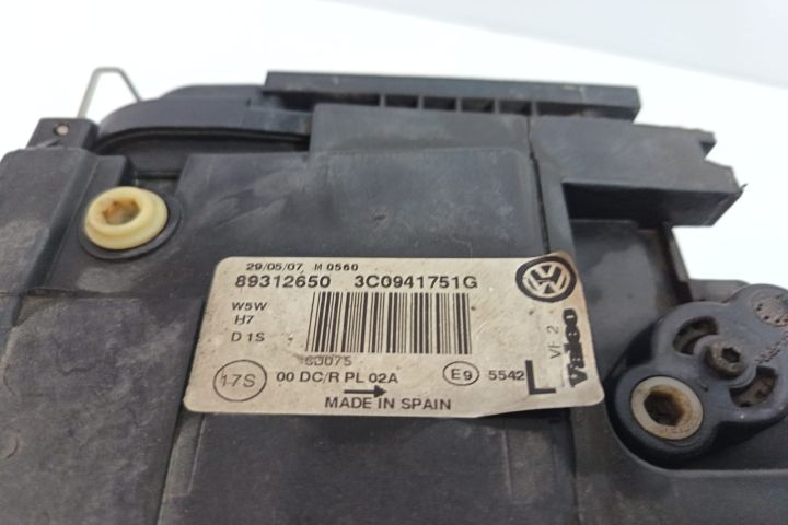 Far stanga cu Xenon complet 3C0941751G Volkswagen VW Passat B6