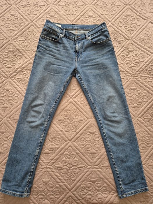 Продам джинсы мужские