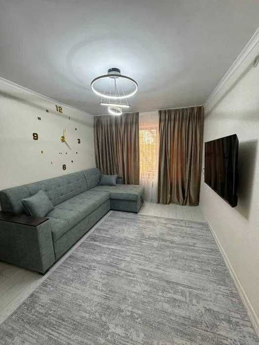 1/3/5 аренда квартира Максим Горьки/БИЙ. Квартира аренда.