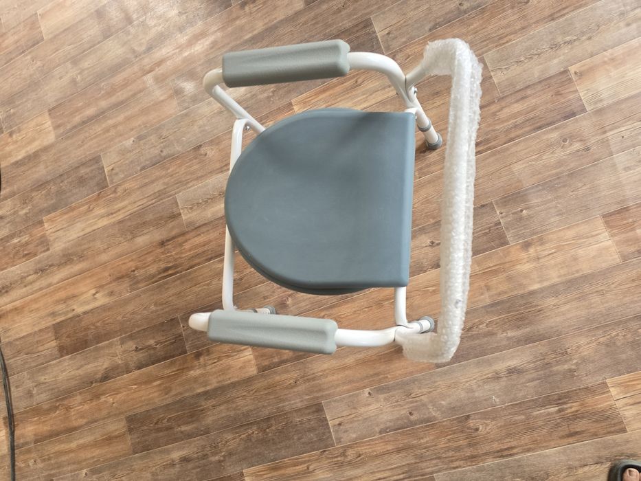 Стул-туалет, биотуалет