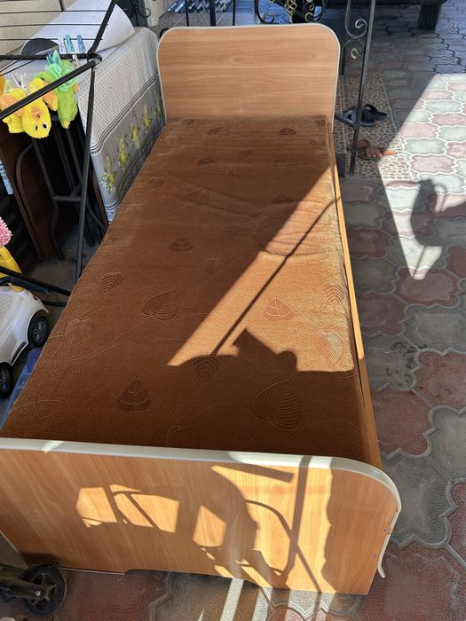 Продам 2 кровати