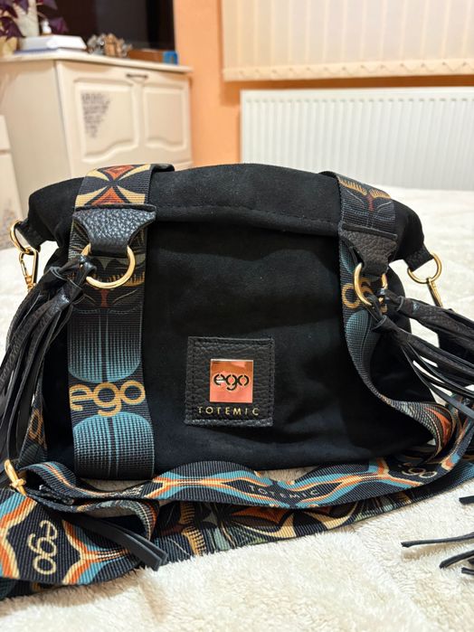 Раници и чанта на Anekke