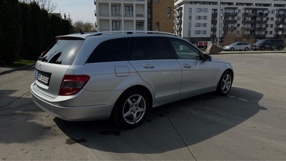 Mercedes C220 CDI W204 Break Automat Navi CarPlay Încălzire Scaune