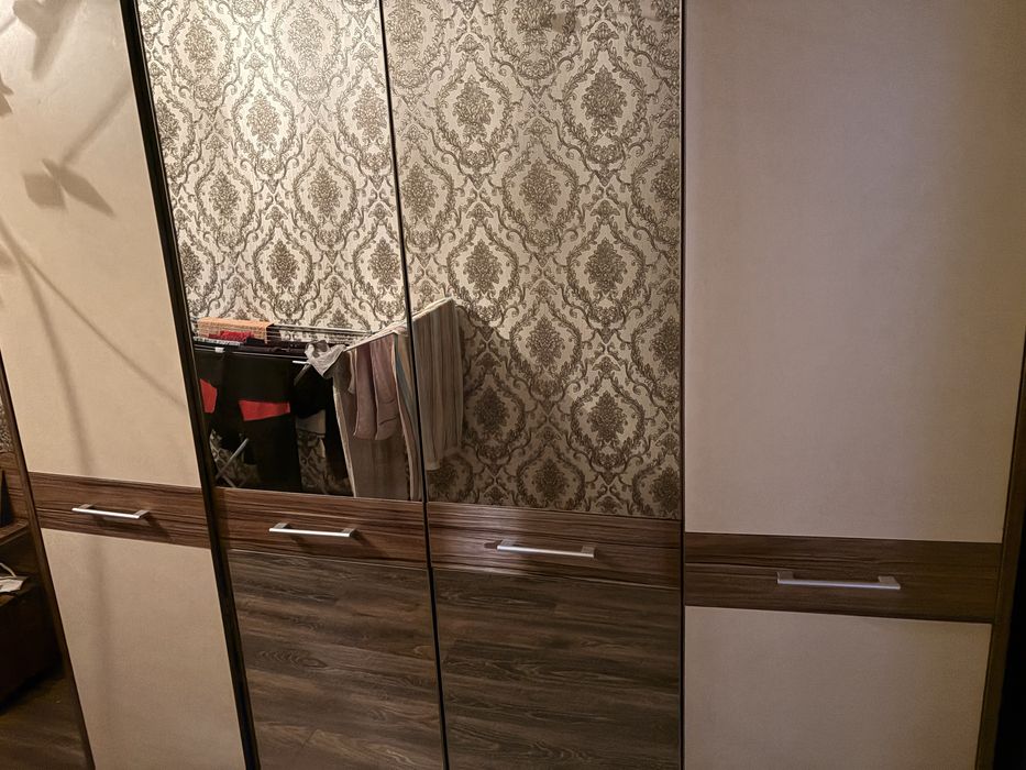 продам шкаф срочно