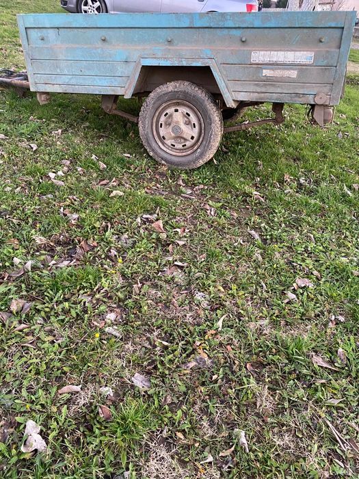 Vând remorcă 750kg