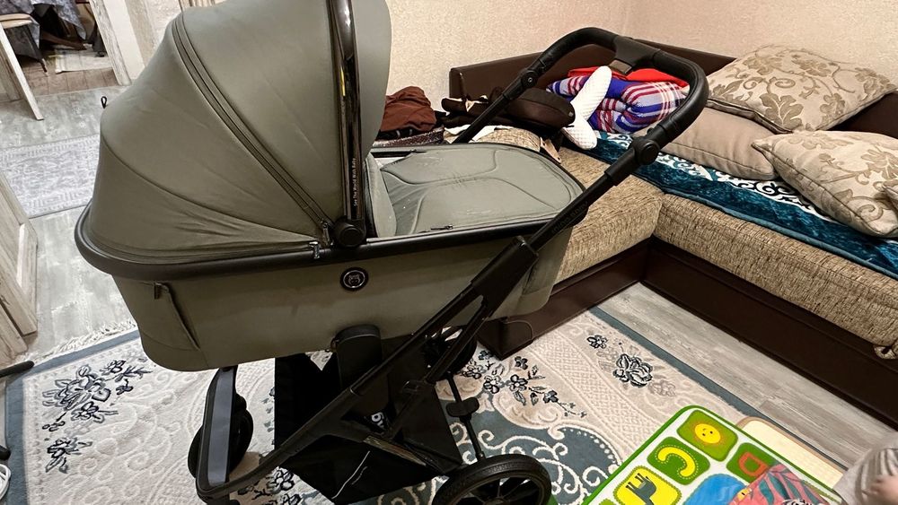 Продам коляска и детский кровать