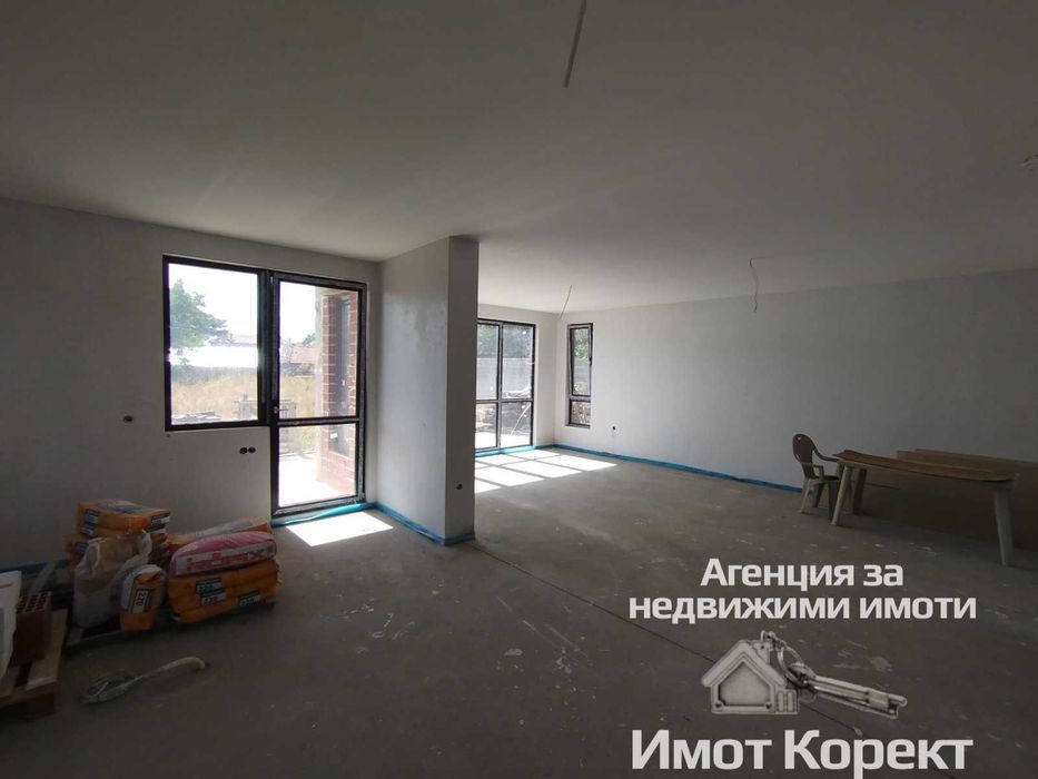 Продава се Къща в с. Червен, Област Пловдив - 426 кв.м за 468 €/кв.м - Снимка #19