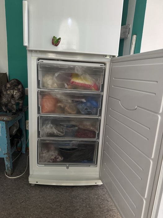 Продам холодильник