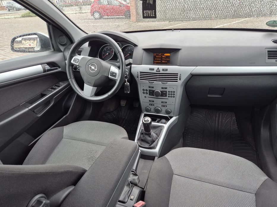 OPEL Astra 2009 — imagine 5