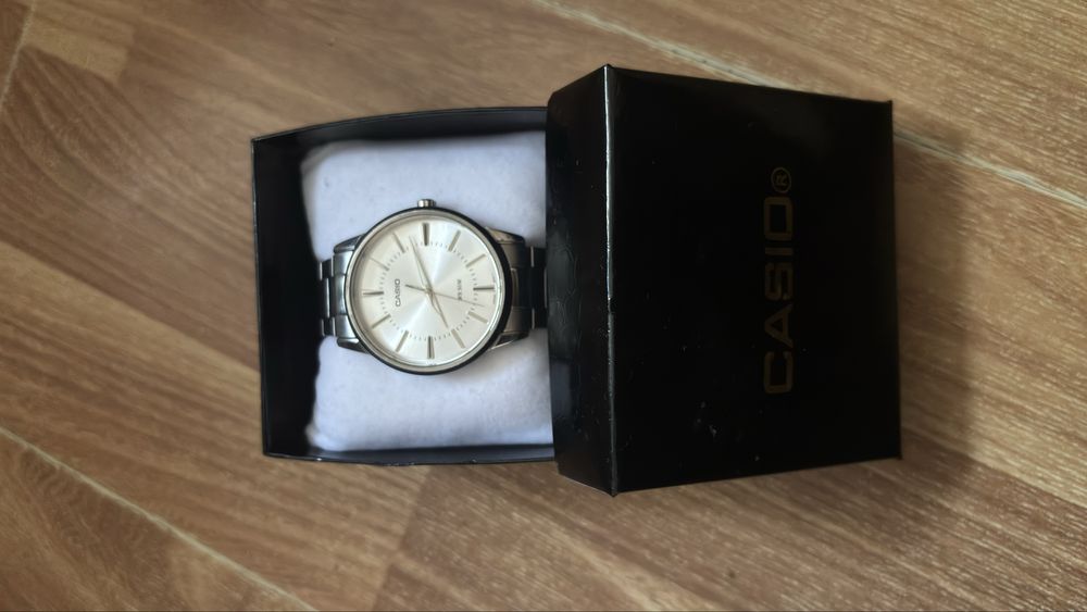 Кварцевые CASIO сталь