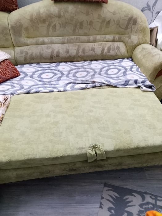 Продам угловой диван за 45000тыщ