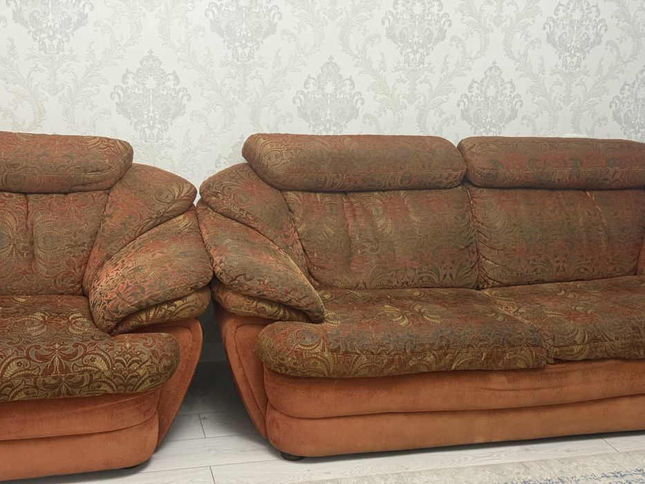 Мягкий уголок диван 2 кресла