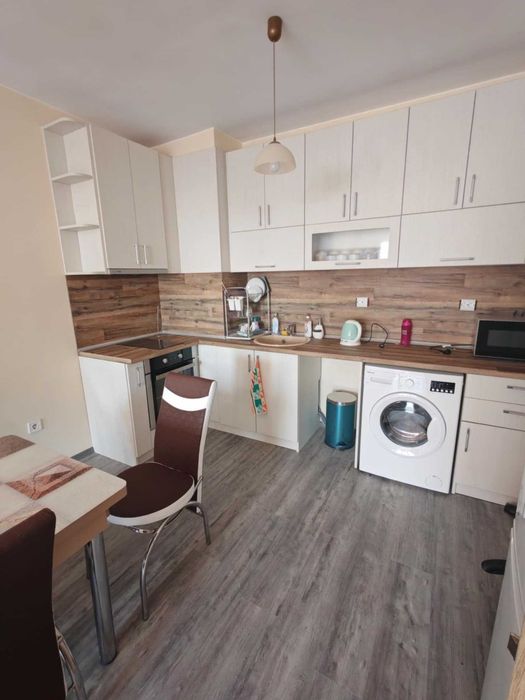 Продава се Двустаен апартамент в Варна, Възраждане 3 - 70 кв.м за 1715 €/кв.м - Снимка #1