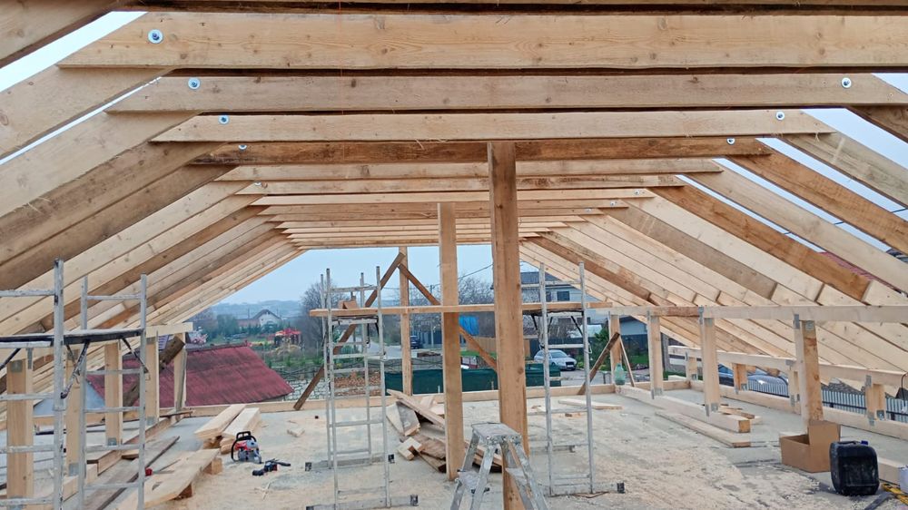 Executare de construcții și prestări de servicii cu utilaje