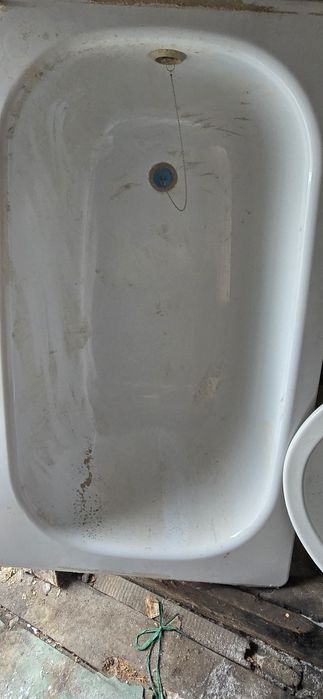 Ванна металличечкая