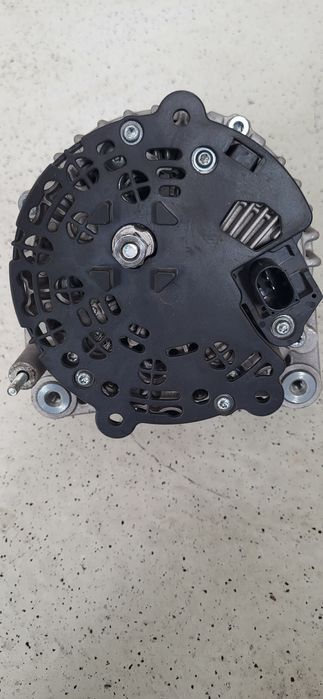 Alternator Vw passat b7