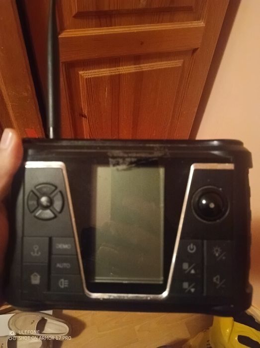 Коледна промоция Лодка за захранка Prisma