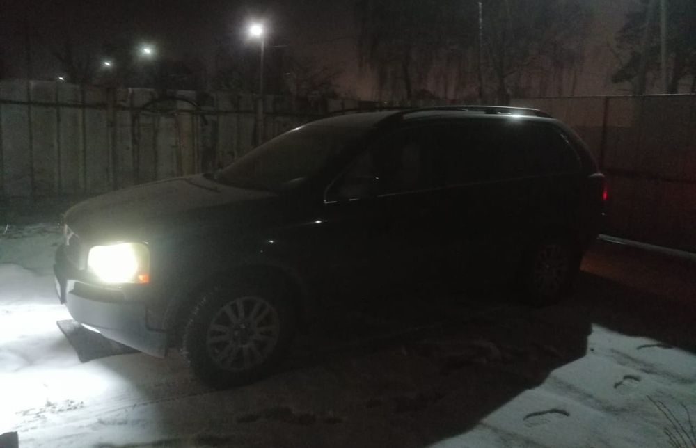 Продам машину Volvo
