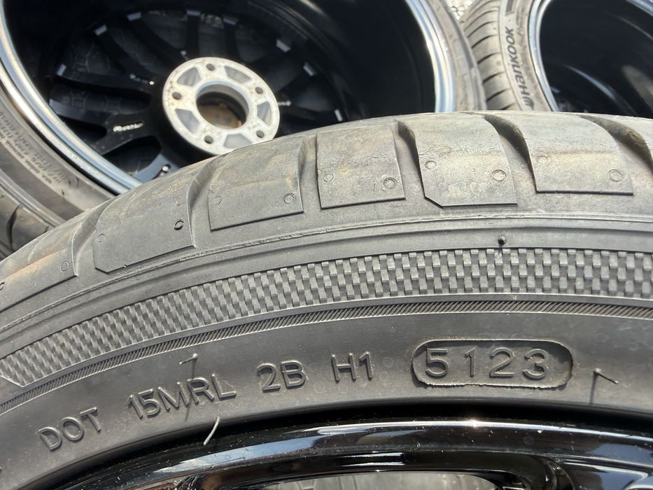 Jante BMW pe 18 cu anvelope Hankook vara profil 6-7 mm 225 40 R18