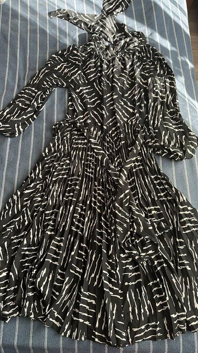 Продам платье в отличном состоянии