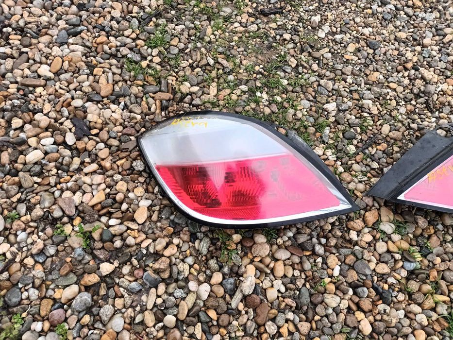 ляв и десен стоп за опел астра х хечбек 4/5 врати OPEL ASTRA H