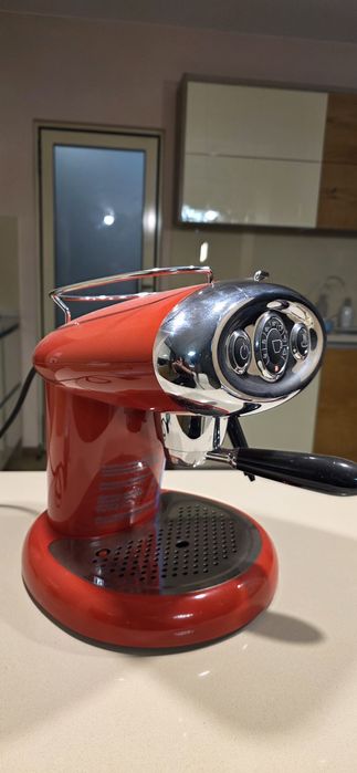 Кафе машина Illy X7.1