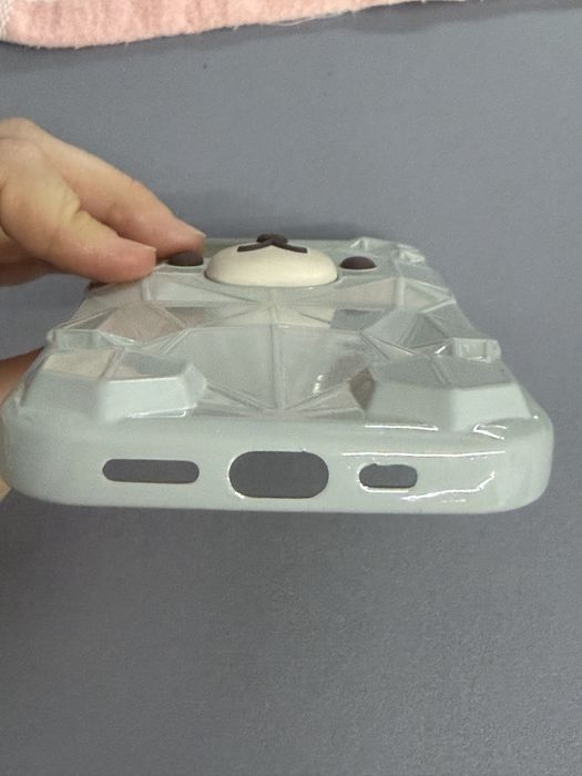 Продам чехол на айфон 14pro