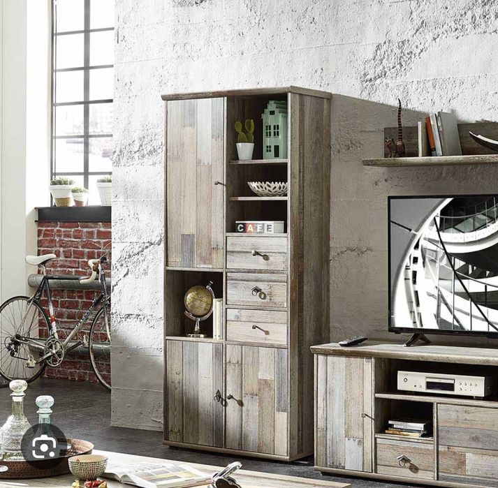 Скрин и шкаф два броя