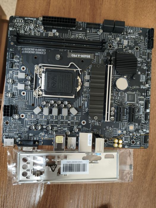 B 560 материнская плата