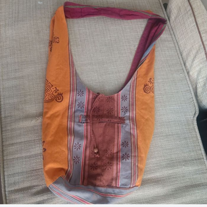 Дамски чанти по 6 евро