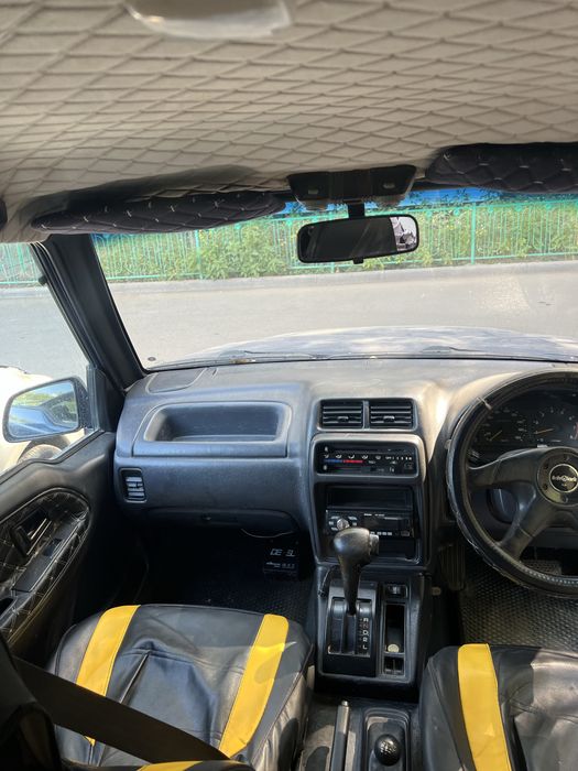 Продам машину Suzuki