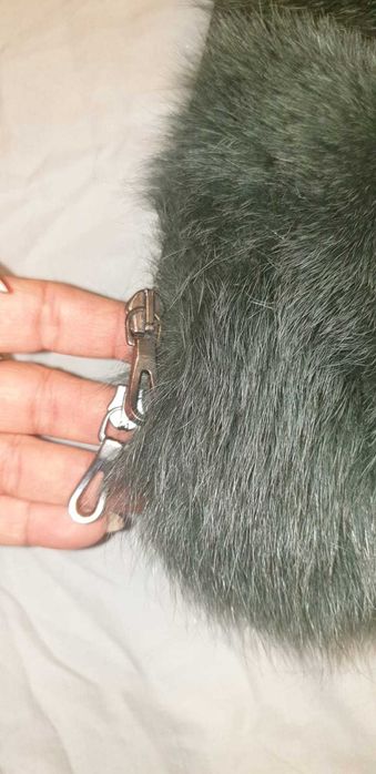Vesta cu gluga blana vulpe naturala XXL, culoare verde kaki, noua