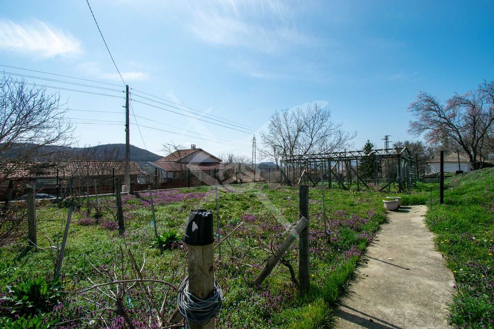 Къща в село Кипра- 90369