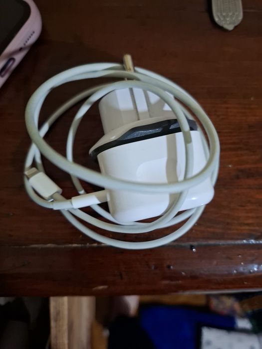 Iphone ORIGINAL zaryadka golovka va ORIGINAL kabeli