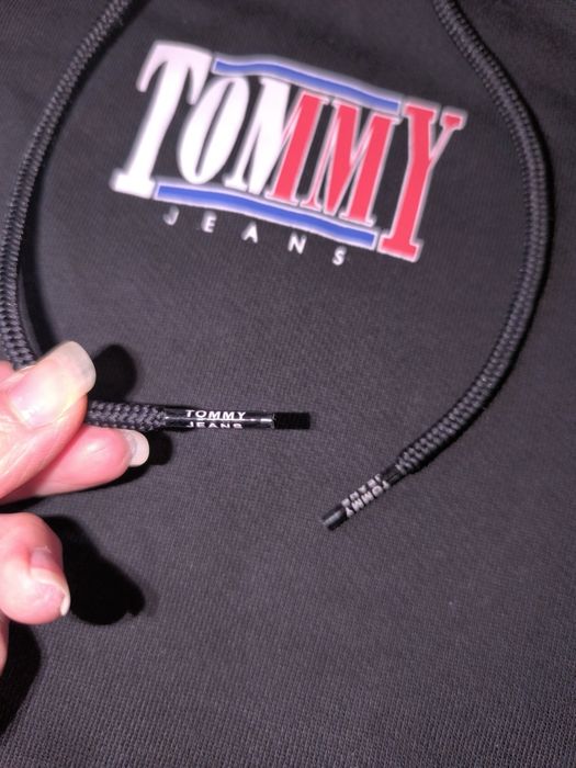 Tommy Hilfiger оригинално худи ХС-С размер