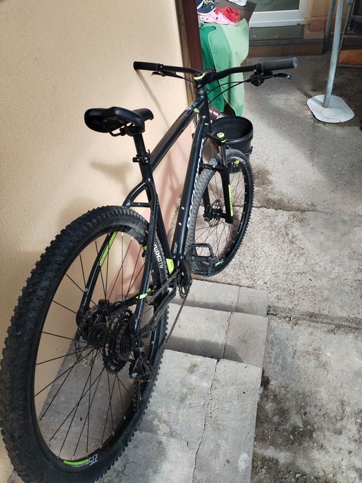 Bicicleta Rockrider ST 530