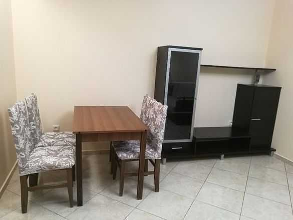 Дава се под наем Двустаен апартамент в Бургас, Възраждане - 76 кв.м за 225 € - Снимка #1