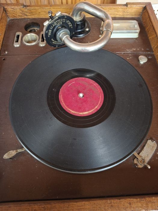Gramofon vechi 1920