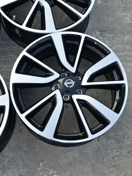 Джанти 19 / 5х114,3 - Nissan 5x114,3