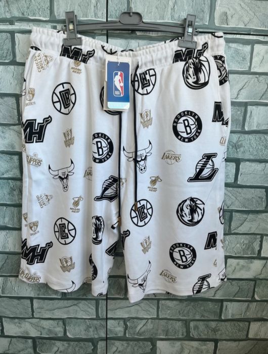 Pantaloni NBA x Bershka