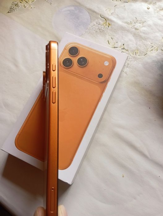 iPhone 17 pro max