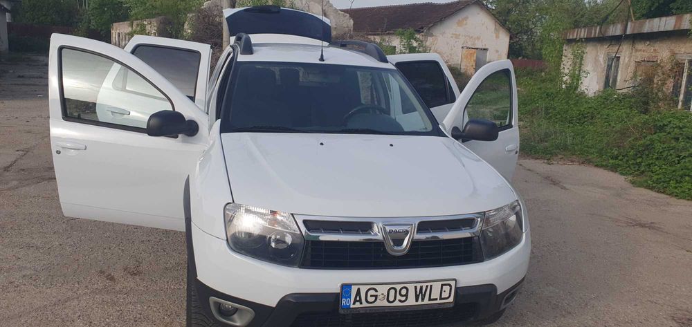 Duster 4X4 1.6 Offroad,Proprietar,geamuri electice , Laureate