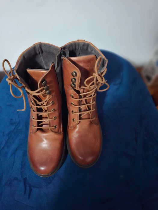 Ghete piele marimea 37