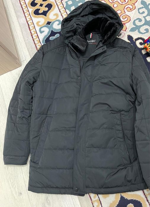 Продается мужская куртка